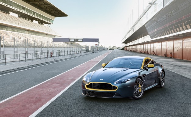 Aston Martin Vantage